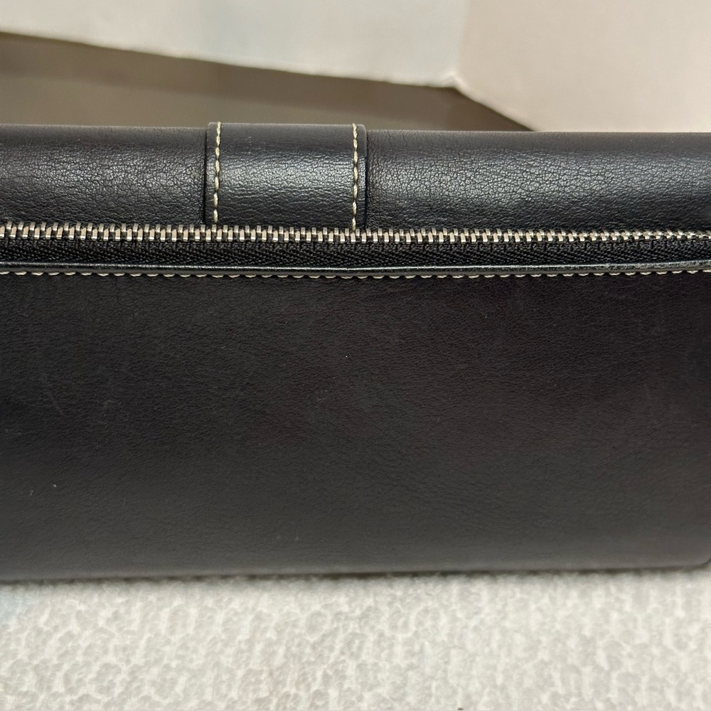 Large Coach Black Leather wallet - Picture 6 of 6